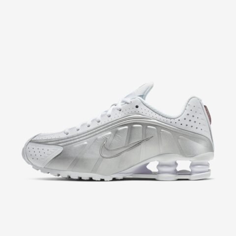 Nike Women’s Shox R4: Conforto e Estilo Inspirados no Clássico de 2001
