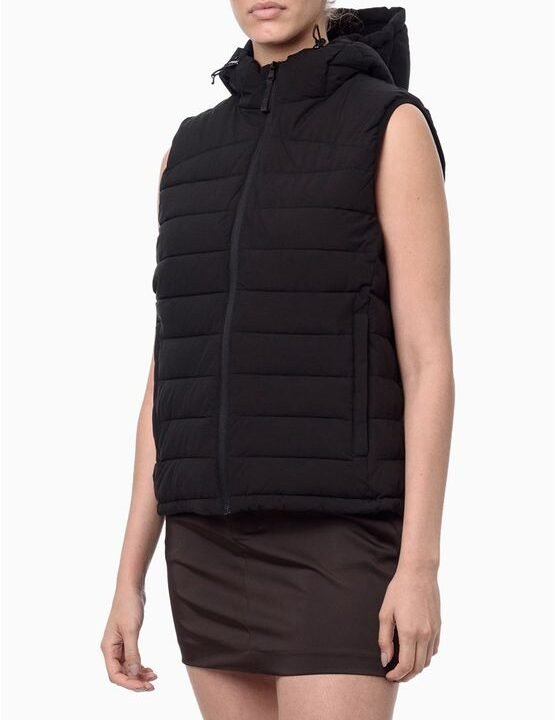 Colete Feminino Matelassê com Zíper Calvin Klein Jeans Preto