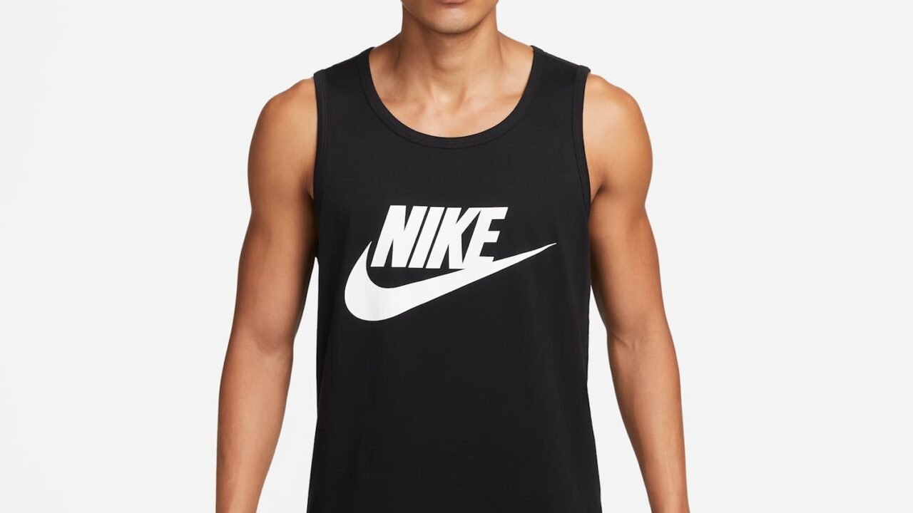 Regata Nike Sportswear Masculina: Conforto e Estilo para Dias Quentes