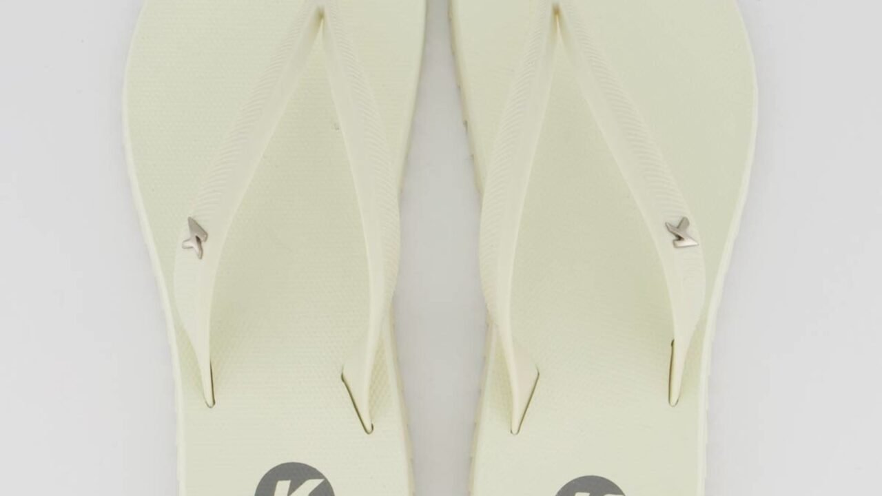 Chinelo Kenner Ibiza Pro Feminino Off White: Conforto e Segurança no Seu Dia a Dia