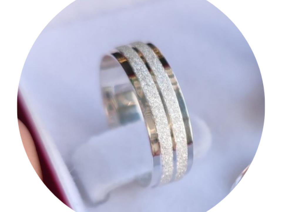 Aliança de Prata 6mm mod. diamantado – Qualidade e Custo Benefício