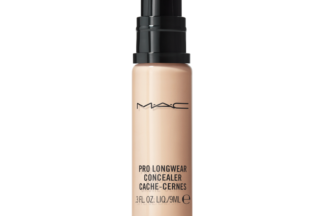 Corretivo Líquido Matte Pro Longwear da MAC: Acabamento Matte e Alta Cobertura
