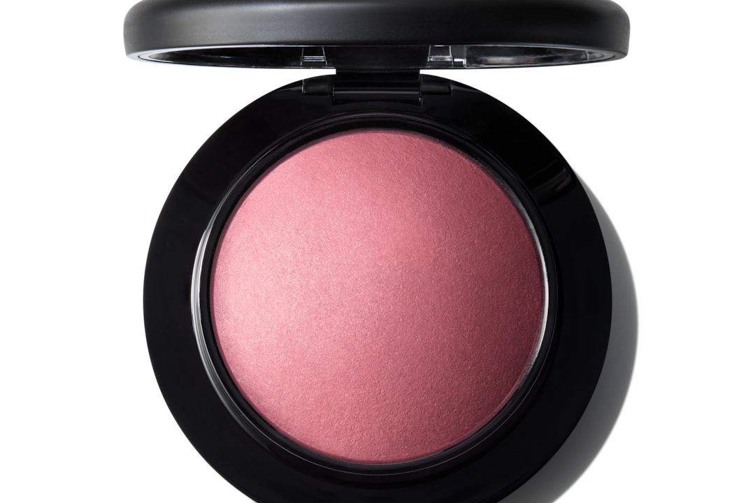 Blush em Pó Mineralize MAC: Cor Natural e Leveza para Sua Pele