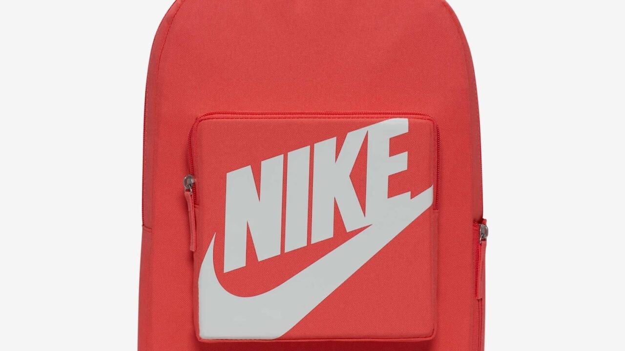 Mochila Nike Classic Infantil: Conforto e Praticidade para os Pequenos