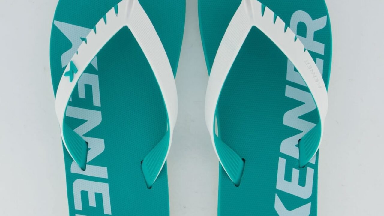 Chinelo Kenner Red Verde e Branco: conforto e estilo para o dia a dia