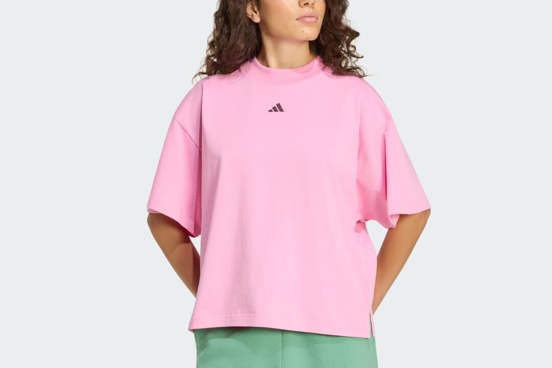 Camiseta Boyfriend Três Listras Studio Mulher adidas – Conforto e Estilo Casual