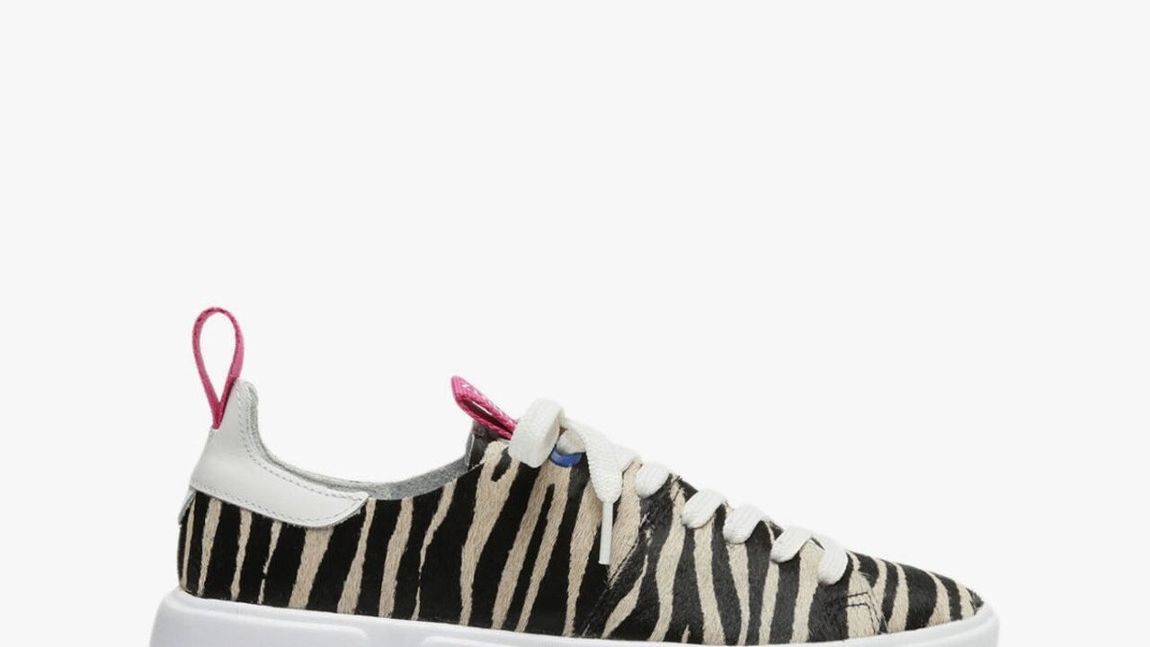 Tênis Schutz Melrose Camurça Zebra: Estilo e Conforto para Seu Dia a Dia