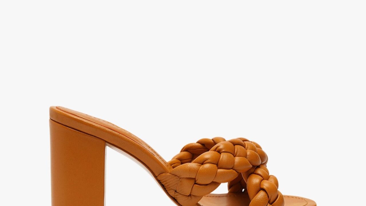 Tamanco Salto Bloco Alto Laranja Schutz: Estilo e Conforto para o Dia a Dia
