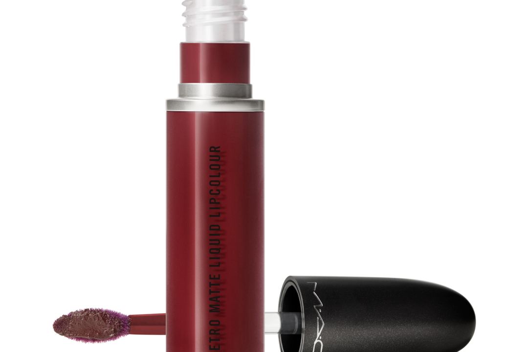 Batom Líquido Retro Matte MAC: Cor intensa e acabamento aveludado