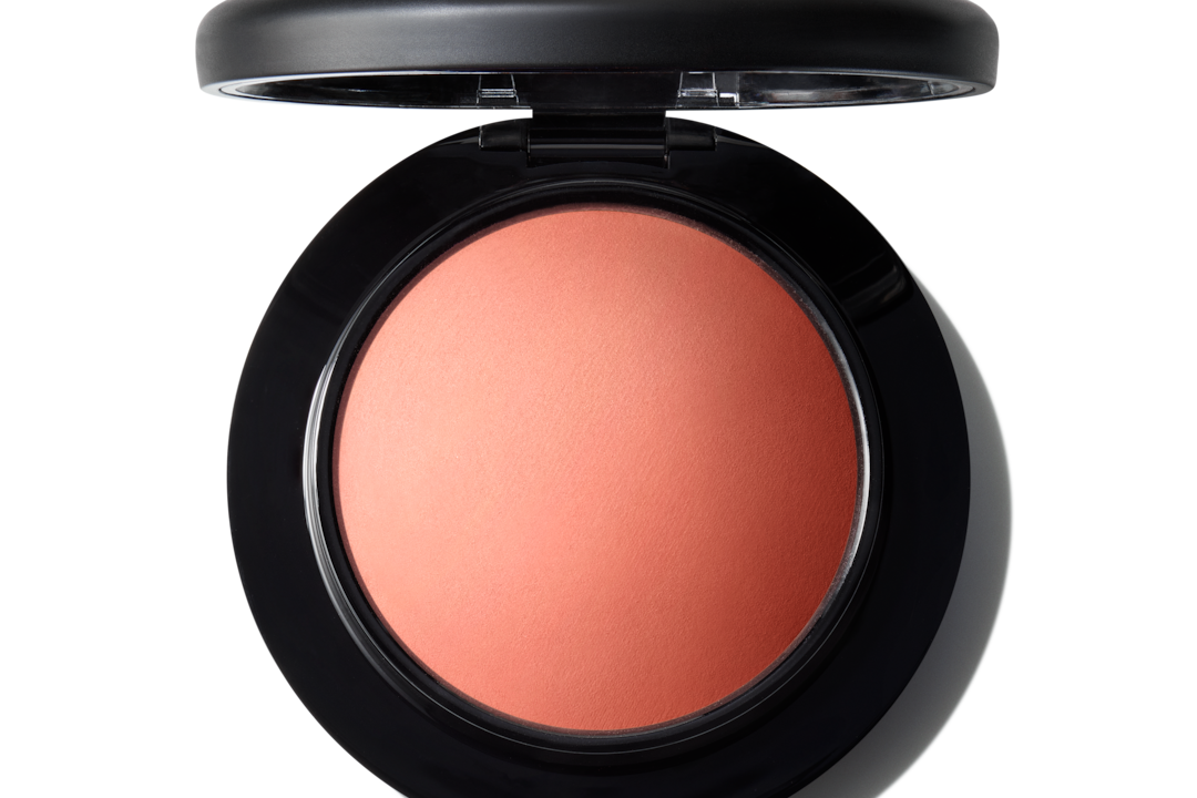 Blush em Pó Mineralize MAC: Cor Natural e Leveza para Sua Pele