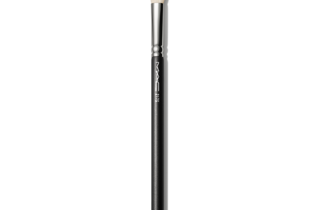 Pincel Para Olhos 217S da MAC: Precisão e Maciez para Seu Olhar