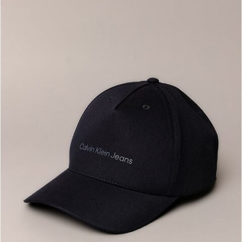 Boné Masculino Calvin Klein Jeans em Sarja com Aba Curva – Marinho