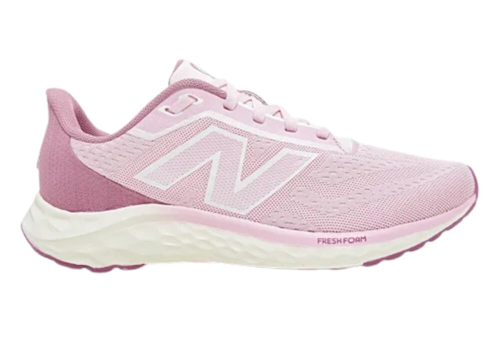 Tênis New Balance Arishi V4 Feminino Rosa: Conforto e Leveza para seus Treinos