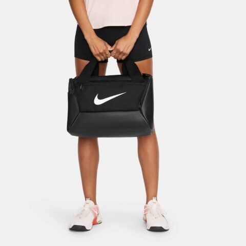 Bolsa Nike Brasilia 9.5 Unissex – Organização e Praticidade para o Dia a Dia