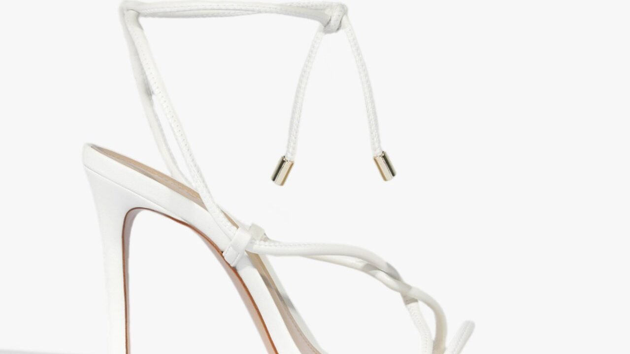 Sandália Salto Strings Twist Branca | Schutz – Estilo e Sofisticação