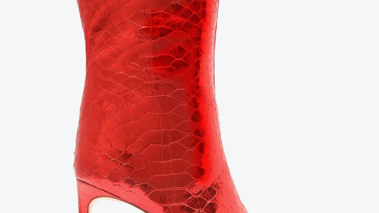 Bota Mary Cano Curto Couro Metalizada Vermelha | Schutz