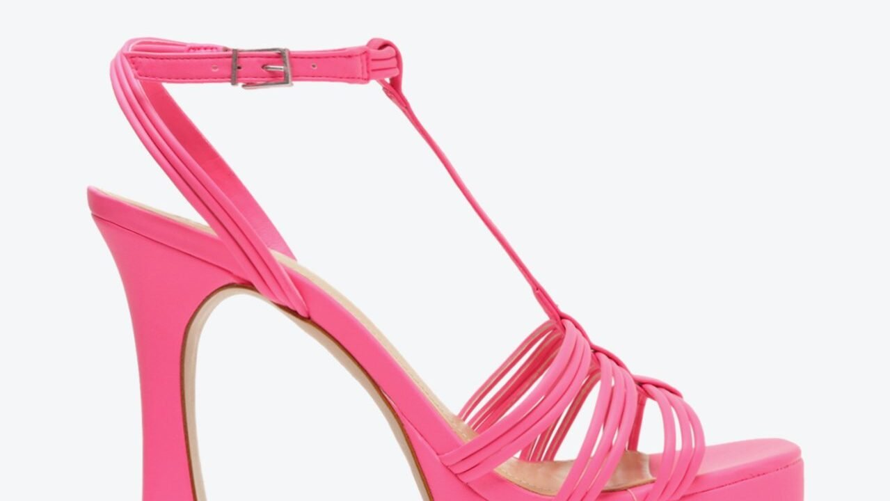 Sandália Plataforma Meia Pata Rosa | Schutz – Estilo e Conforto para Você