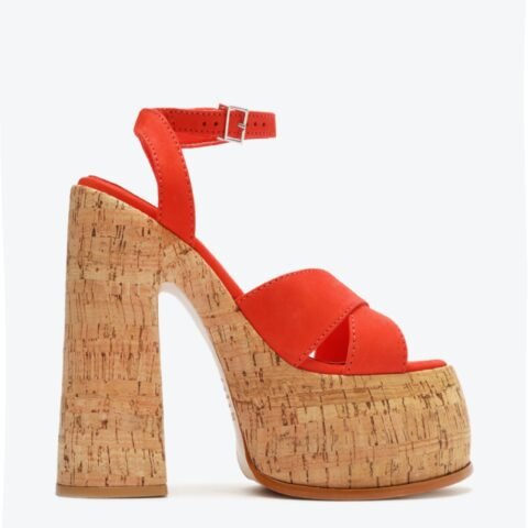 Sandália Meia Pata Pattie Couro Vermelha | Schutz – Elegância e Conforto no Seu Visual