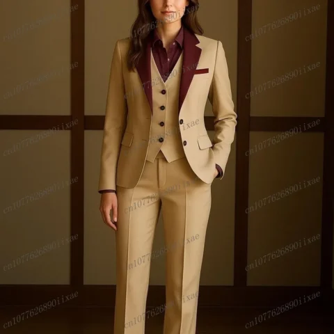 Conjunto Feminino Burgundy Collar Champagne: Elegância para Eventos Formais