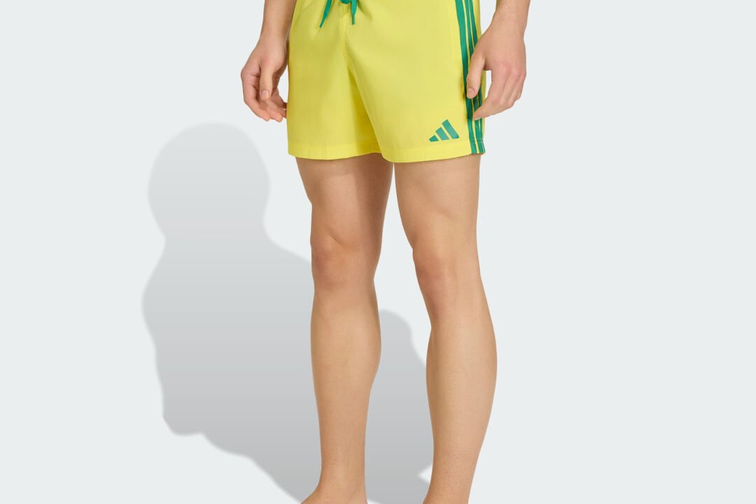 Shorts de Natação Três Listras 5 Polegadas Homem adidas – Conforto e Estilo para Seu Mergulho