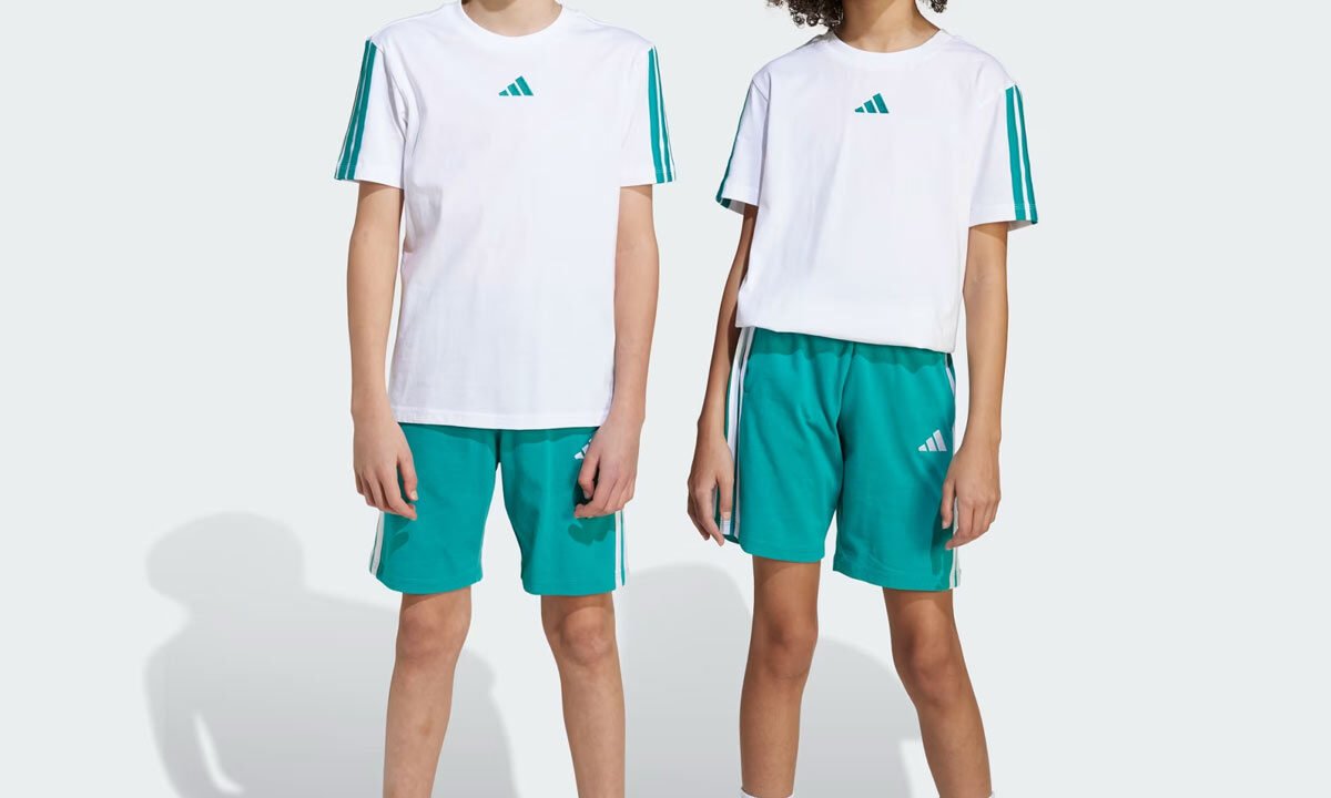 Bermuda Adidas 3 Stripes ESS Juvenil Verde Água: Conforto e Estilo para Crianças