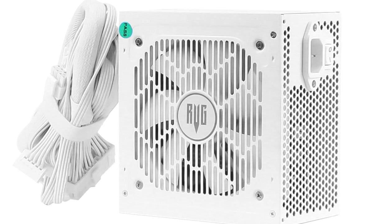 Fonte ATX Gamer 650W 80 Plus Bronze Bivolt Silenciosa Revenger FO-MAX05