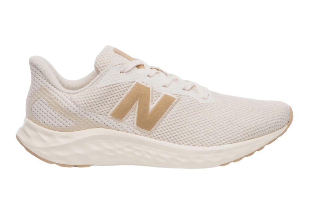 Tênis New Balance Arishi v4 Masculino Bege – Conforto e Respirabilidade para Seu Dia a Dia