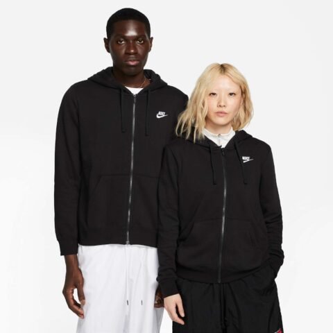 Jaqueta Nike Sportswear Club Fleece Feminina – Conforto e Estilo para o Dia a Dia