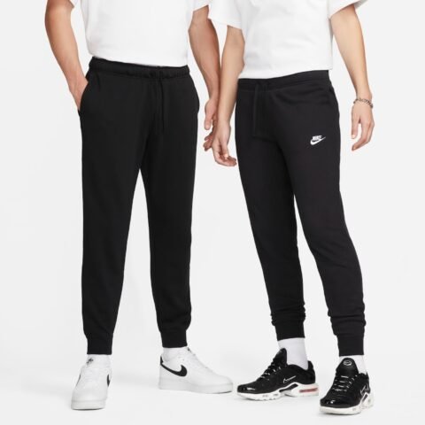 Calça Nike Sportswear Club Fleece Feminina: conforto e estilo para o dia a dia