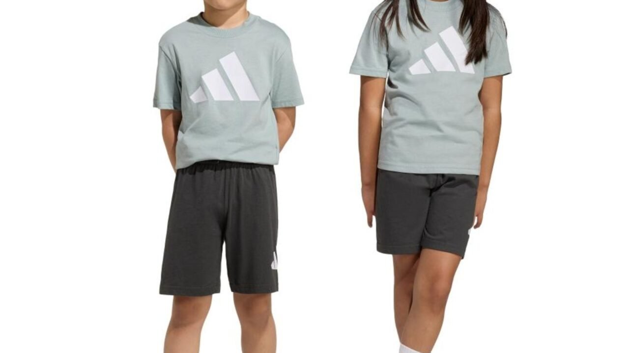 Infantil – Conjunto Camiseta Essentials adidas Sportswear Verde