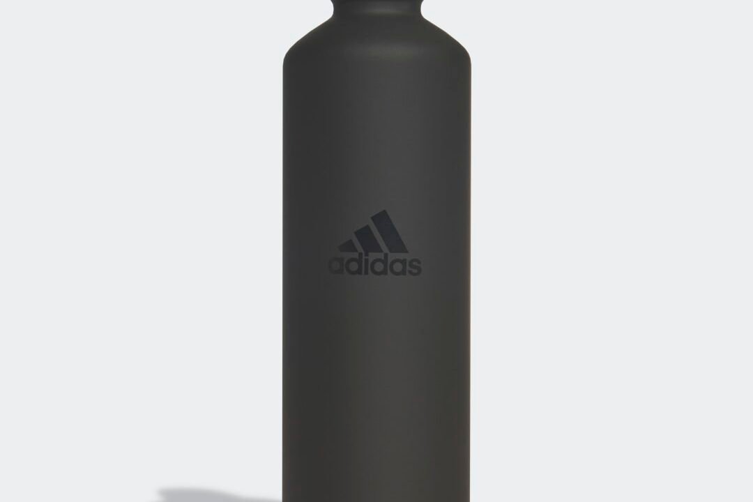 Garrafa Aço 0,75 L Unisex adidas – Praticidade e Hidratação para seus Treinos