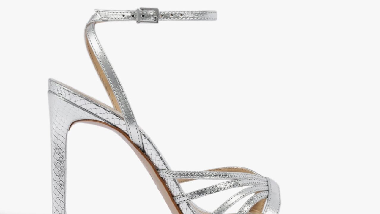 Sandália Salto Alto Tiras Metalizada Prateada | Schutz – Glamour e Conforto