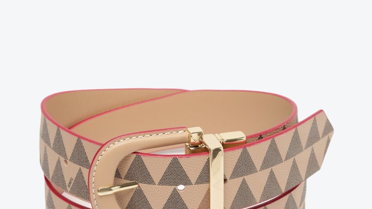 Cinto Triangle Couro Rosa | Schutz – Elegância e Estilo para Seu Look