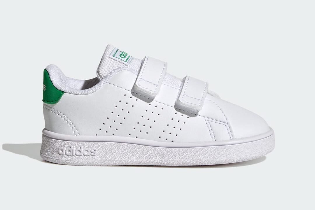 Tênis Advantage Court Two Kids adidas: Conforto e Sustentabilidade para os Pequenos