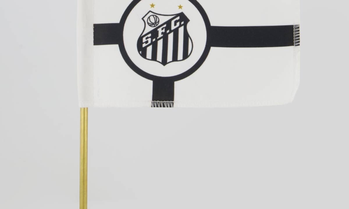 Bandeira de Mesa Santos: Mostre seu orgulho pelo Peixe com estilo