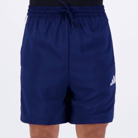 Bermuda Adidas Chelsea 3 Stripes Marinho: Conforto e Tecnologia para Seu Treino