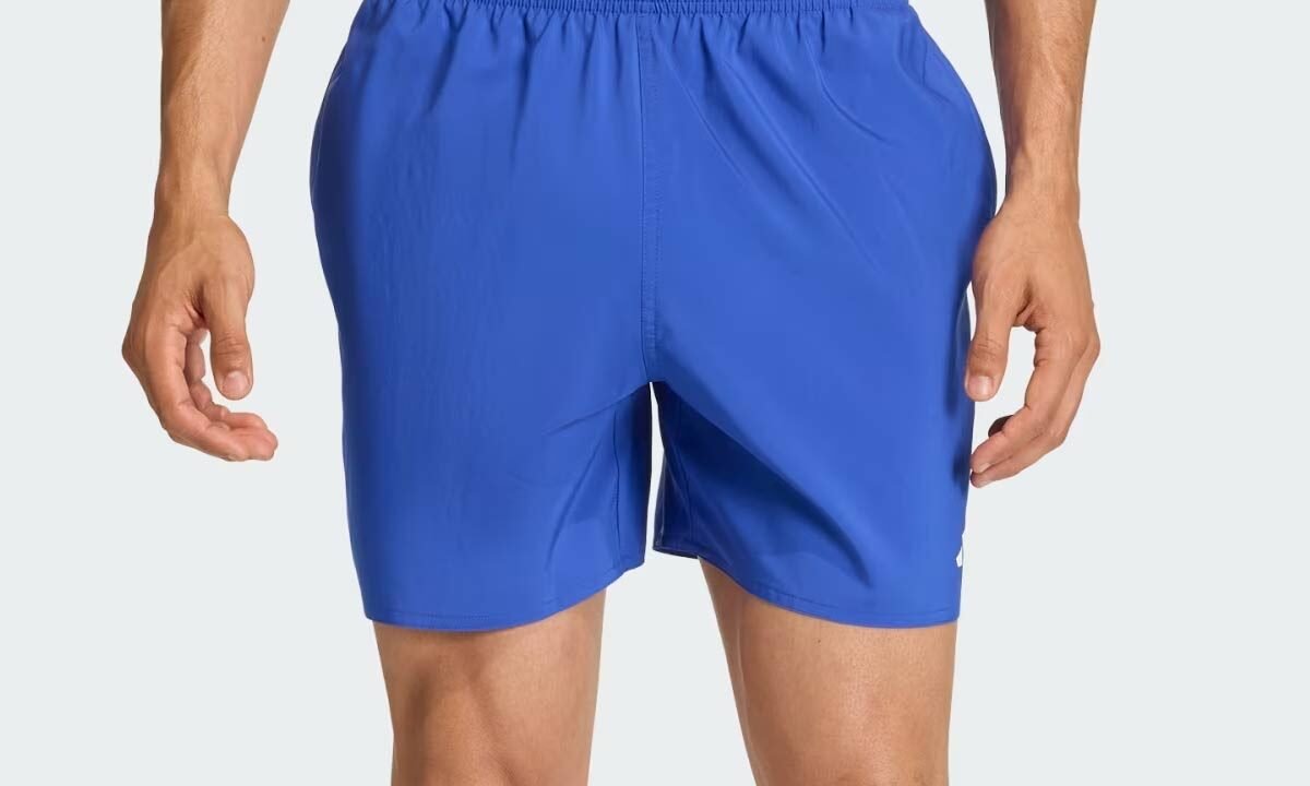Bermuda Adidas ESS SH 5IN Azul: Conforto e Praticidade para Seu Treino