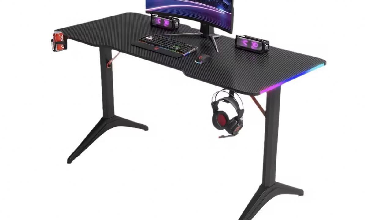 Mesa Gamer RGB 120cm Aitek DELTA-M1203Y: Conforto e Estilo no Seu Setup