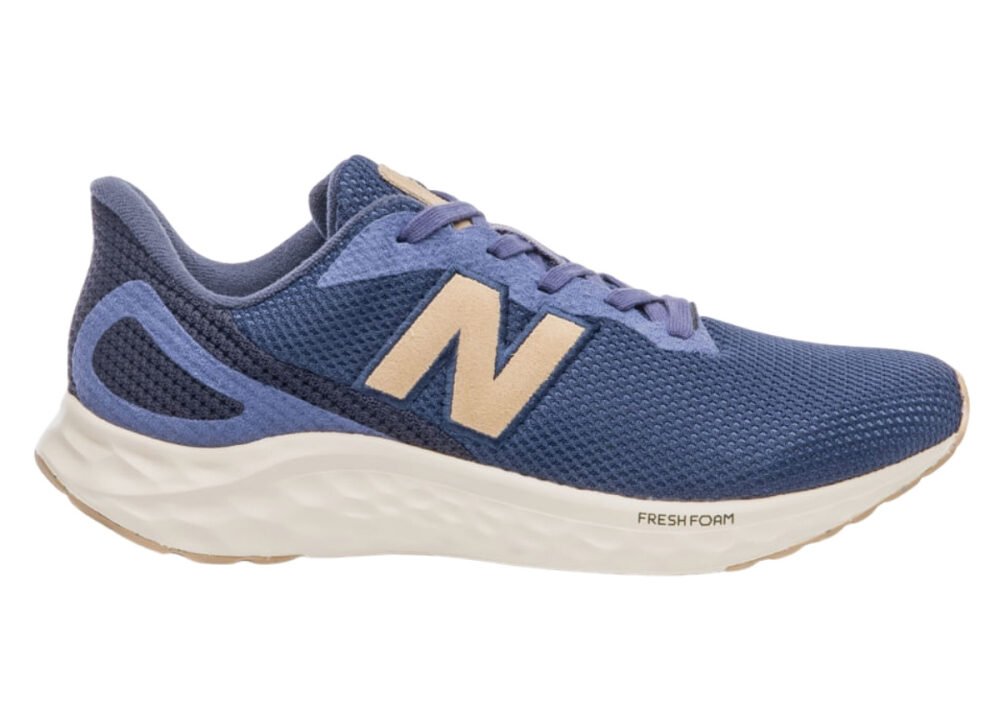 Tênis New Balance Arishi v4 Masculino Azul – Conforto e Respirabilidade para Seu Treino