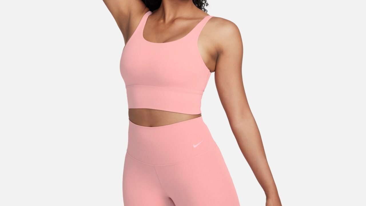 Shorts Nike Zenvy Feminino – Conforto e Estilo para Seus Treinos