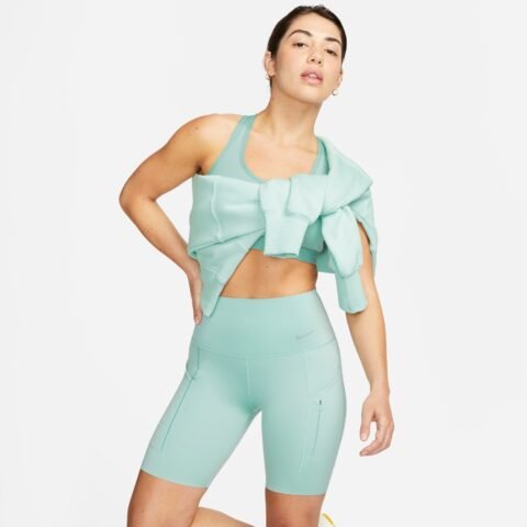 Shorts Nike Go Feminino: Conforto e Suporte para Seu Treino