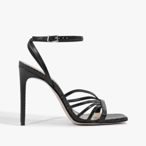 Sandália Salto Alto Tiras Couro Croco Preta Schutz – Elegância e Conforto