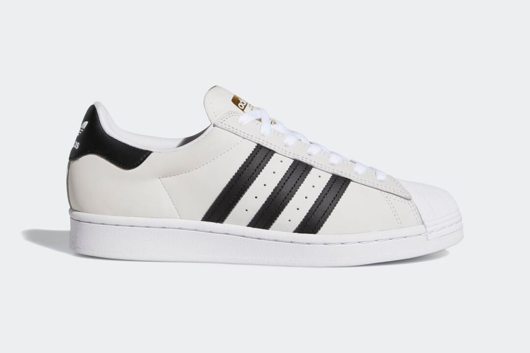 Tênis Superstar ADV Unisex adidas: Estilo e Conforto para o Dia a Dia