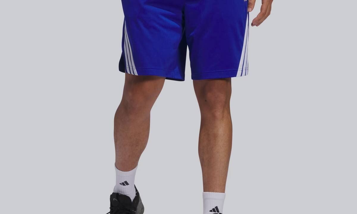 Bermuda Adidas Legends 3-Stripes Azul – Conforto e Tecnologia para Seu Jogo